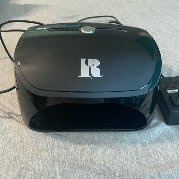 Red Carpet LED Gel Curing Light - Picture 2 of 3